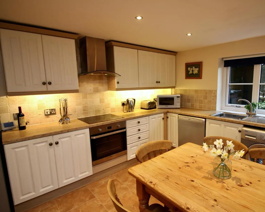 Fernlea, Lovely Stone Cottage In The Yorkshire Dales Bainbridge 0*,  Reino Unido